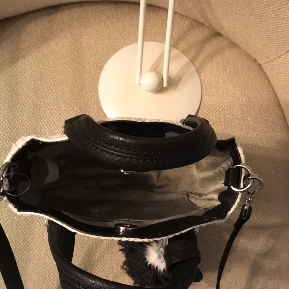 Vince Camuto cross body handbag